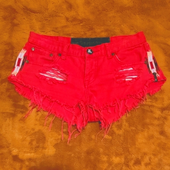 PRE-Owned Distressed Premium Designer Denim Shorts - Picture 3 of 4